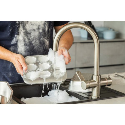 b14aa6c3724e922fd184efbb12e5be61