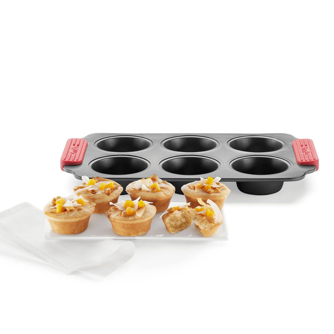 06a7ccf56cb6c84ad38afe76ac198f37