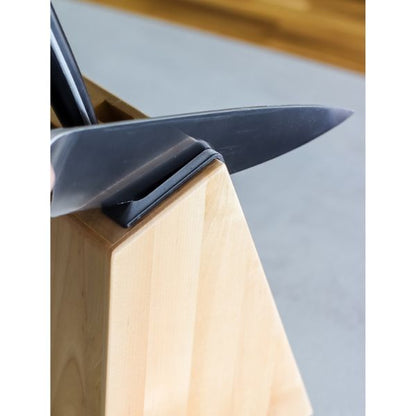 becd83ee7cb84e82480748bb9fdd91da