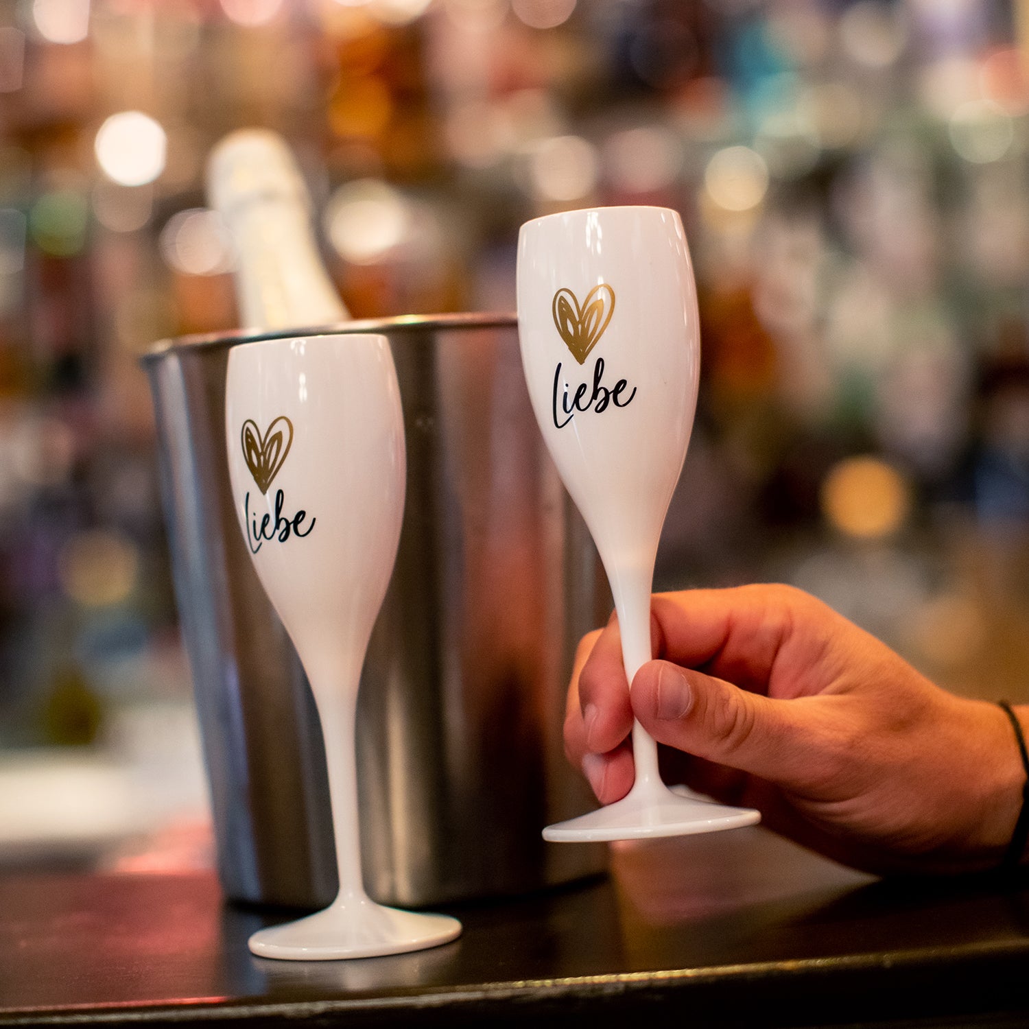 c7018e92a91567c9a878a1a6b78e45d0