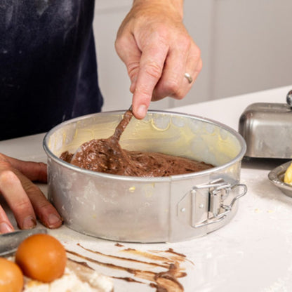 21bb89260a245f890de10758fee8eab0